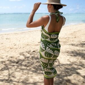 Misha Hawaii Variegated Monstera Pareo